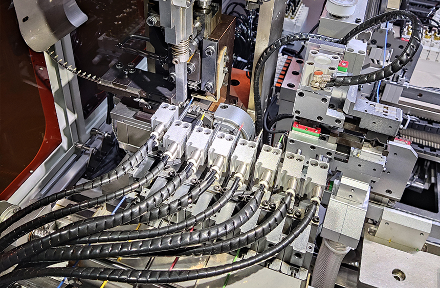 使用全自動(dòng)沾錫機(jī)如何才能保障線(xiàn)束品質(zhì)